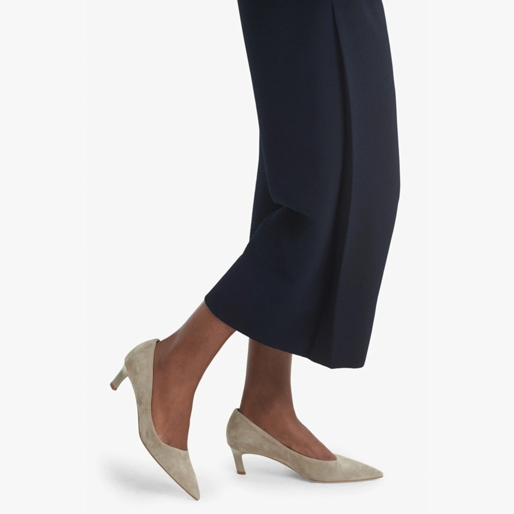 Like New M.M. LAFLEUR The Lillian Pump Gray Suede Kitten Heels, 37, US 7